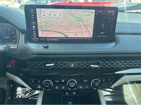 Used 2024 Honda Accord Touring image 9