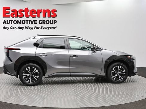 Used 2023 Toyota bZ4X AWD w/ Weather Package image 4