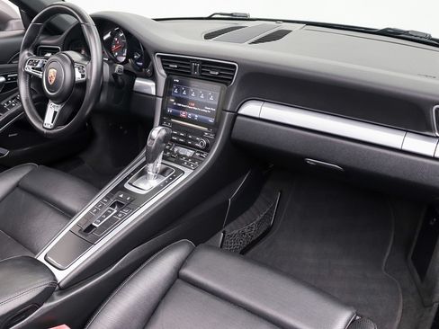 Used 2017 Porsche 911 Carrera image 28