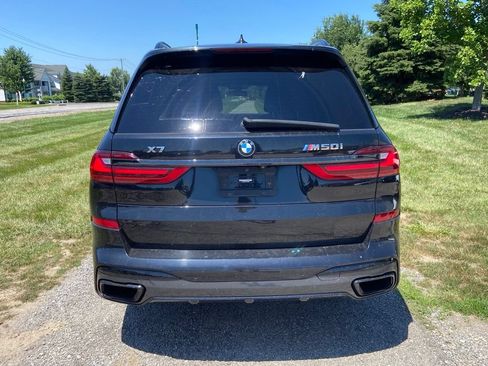 Used 2022 BMW X7 M50i AWD/4WD image 4