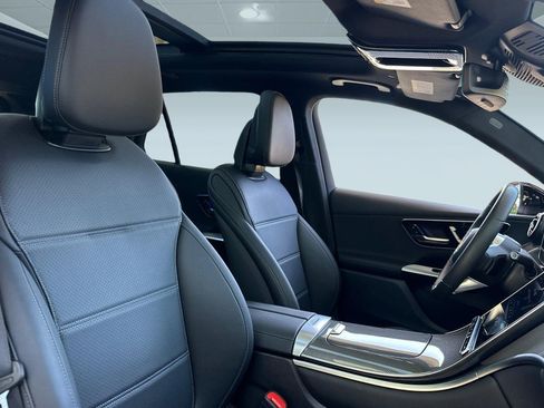 Used 2026 Mercedes-Benz GLC 300 4MATIC image 31