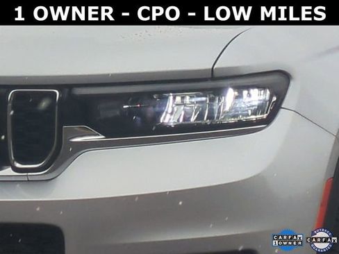 Used 2023 Jeep Grand Cherokee L Limited w/ Luxury Tech Group II image 21