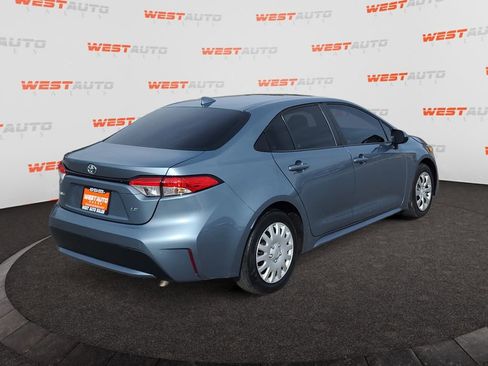 Used 2021 Toyota Corolla LE w/ Carpet Mat Package (TMS) FWD image 5