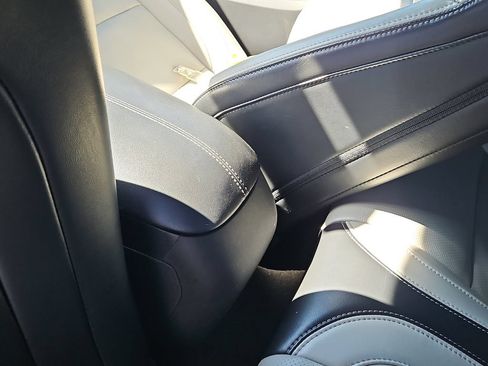 Used 2024 Ford Mustang Premium RWD image 13