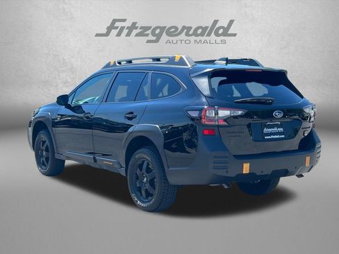 Used 2025 Subaru Outback Wilderness AWD/4WD image 9
