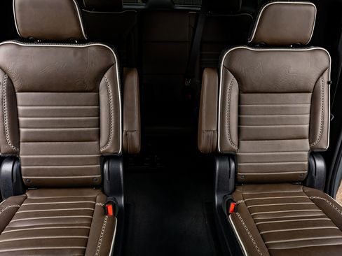 Used 2026 GMC Yukon XL Denali Ultimate image 35