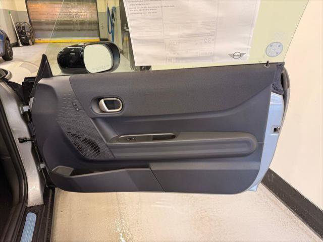 Used 2026 MINI Cooper S FWD image 21