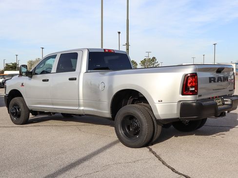 New 2026 RAM 3500 Tradesman w/ Cold Weather Group image 7