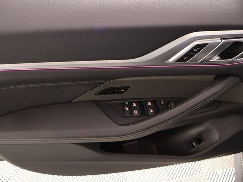 Used 2025 BMW 430i xDrive w/ M Sport Package image 17