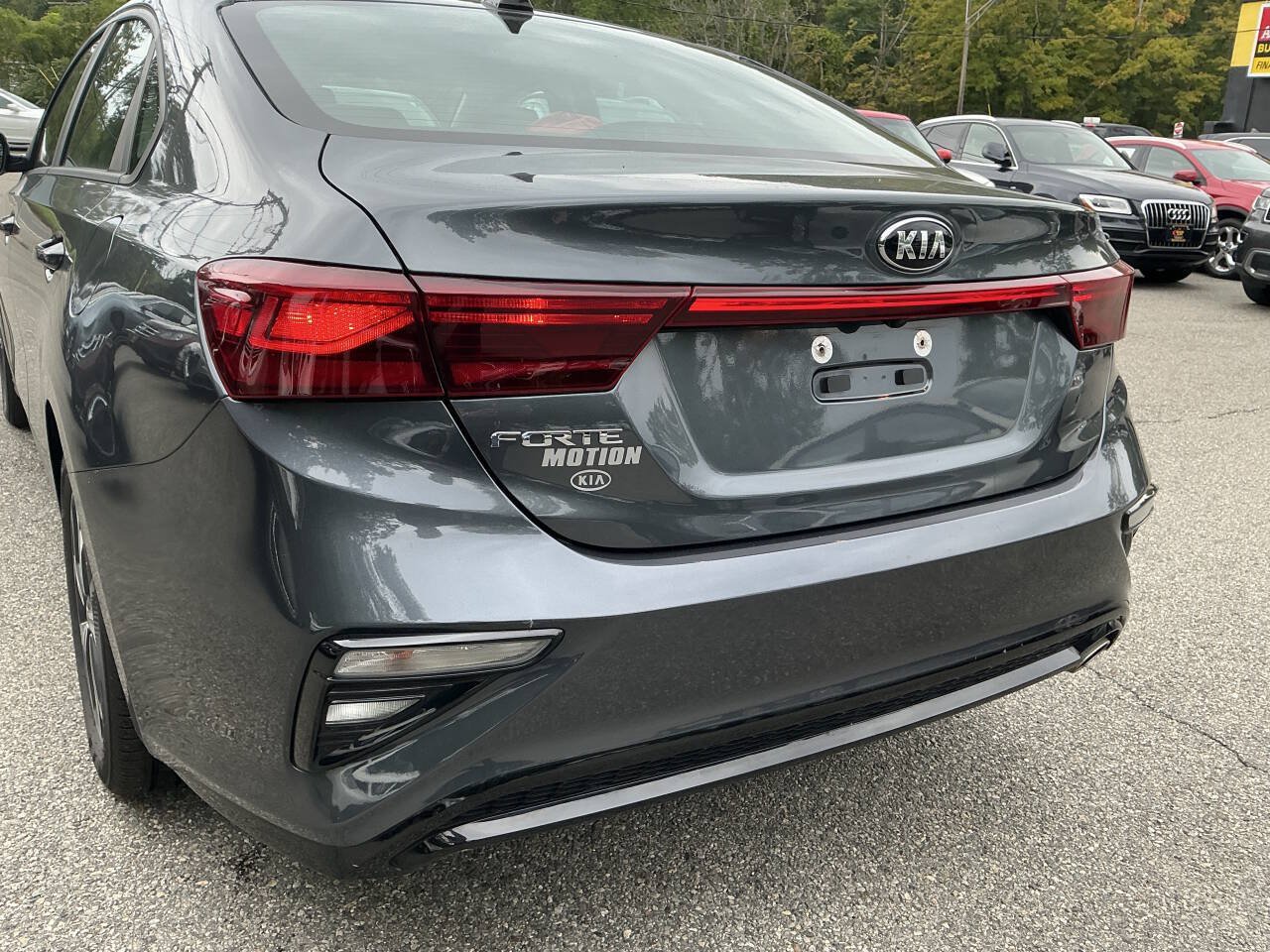 Used 2021 Kia Forte LXS FWD image 8