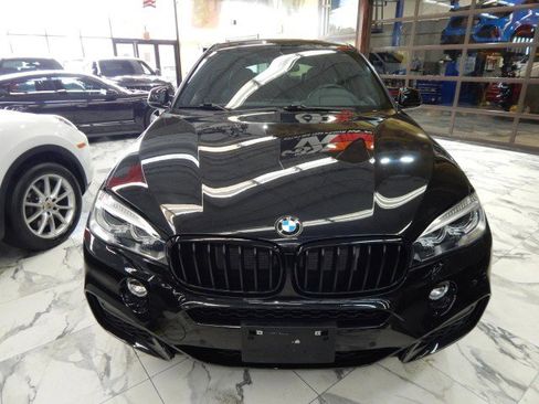 Used 2019 BMW X6 xDrive35i w/ M Sport Package image 3