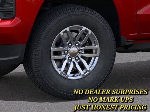 New 2026 Chevrolet Colorado LT image 9