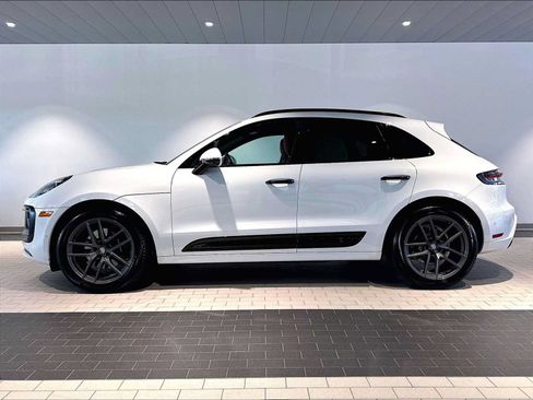 Used 2026 Porsche Macan Turbo AWD/4WD image 2