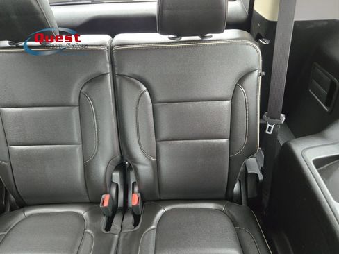 Used 2018 GMC Acadia Denali AWD/4WD image 47