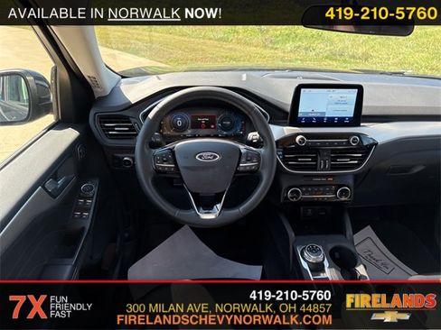 Used 2022 Ford Escape SEL w/ Technology Package image 46