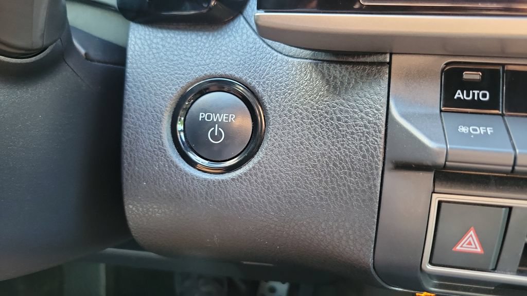 Used 2025 Toyota Camry SE w/ Multimedia Upgrade Package FWD image 23