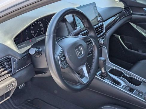 Used 2022 Honda Accord Sport image 13