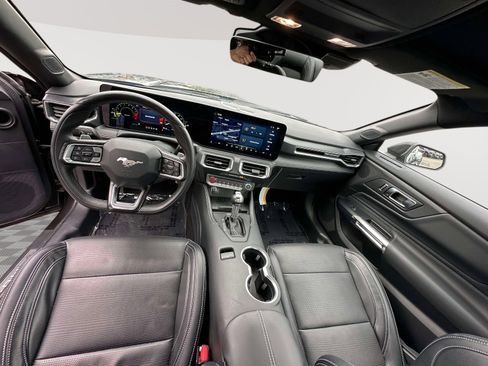 Used 2024 Ford Mustang GT Premium RWD image 7