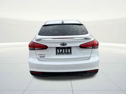Used 2018 Kia Forte LX w/ LX Popular Package image 4