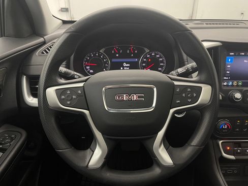 Used 2022 GMC Terrain SLE w/ Driver Convenience Package FWD image 20