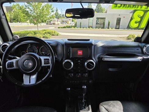 Used 2013 Jeep Wrangler Unlimited Sport AWD/4WD image 9