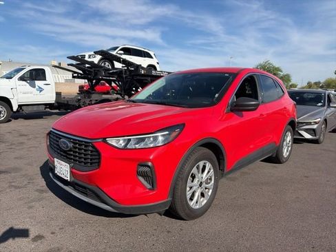 Used 2024 Ford Escape Active image 5