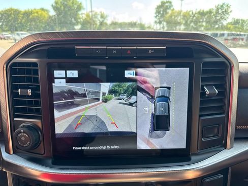 Used 2022 Ford F150 King Ranch w/ Equipment Group 601A High AWD/4WD image 16