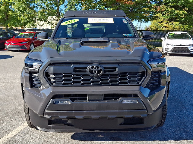 Certified 2025 Toyota Tacoma TRD Sport AWD/4WD image 2