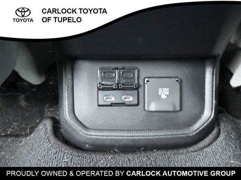 Used 2022 Toyota Highlander Platinum image 24