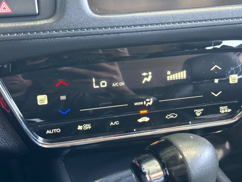 Used 2019 Honda HR-V EX-L image 19
