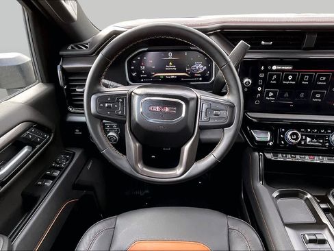 Used 2026 GMC Sierra 2500 AT4 w/ AT4 Premium Plus Package AWD/4WD image 6
