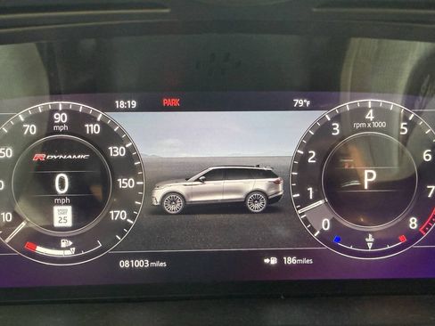 Used 2019 Land Rover Range Rover Velar R-Dynamic SE AWD/4WD image 11