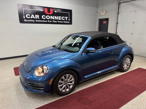 Used 2019 Volkswagen Beetle 2.0T S FWD image 55