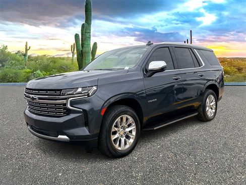 Used 2021 Chevrolet Tahoe Premier w/ Premium Package image 7