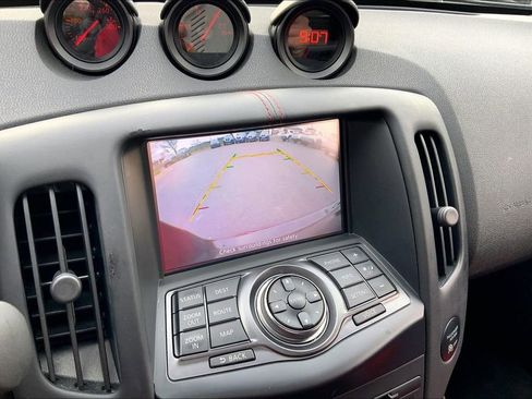 Used 2019 Nissan 370Z NISMO image 11