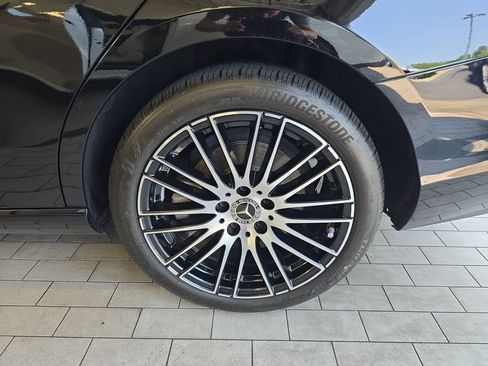 Used 2024 Mercedes-Benz C 300 Sedan image 34