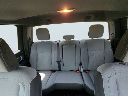 Used 2024 RAM 2500 Big Horn w/ Bed Utility Group image 15