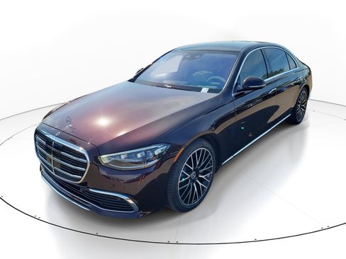 Certified 2022 Mercedes-Benz S 580 4MATIC Sedan image 2