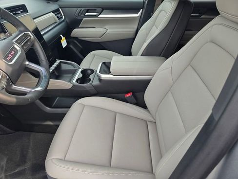 New 2026 GMC Terrain Elevation w/ Elevation Premium Package image 17