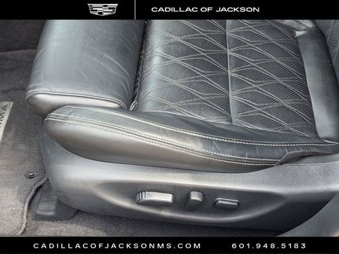 Used 2023 Nissan Maxima Platinum w/ Sport Mat Group FWD image 21