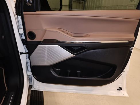 Used 2025 Lincoln Navigator Black Label image 25