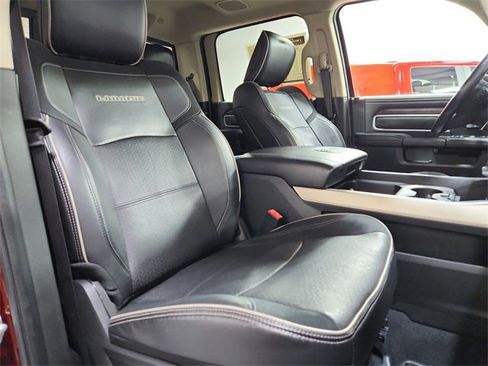 Used 2020 RAM 3500 Laramie image 32