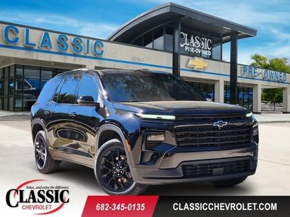 Used 2025 Chevrolet Traverse LT w/ Midnight/Sport Edition