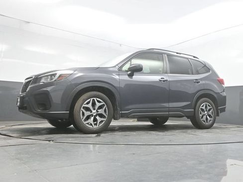 Used 2020 Subaru Forester Premium AWD/4WD image 35