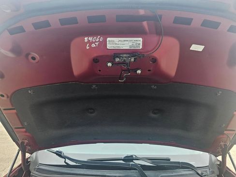 Used 2019 Jeep Cherokee Latitude Plus w/ Comfort/Convenience Group image 28