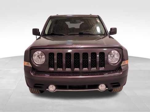 Used 2016 Jeep Patriot High Altitude image 9