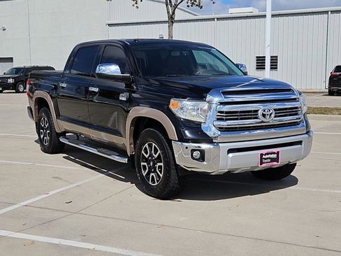 Used 2015 Toyota Tundra 1794 Edition image 3