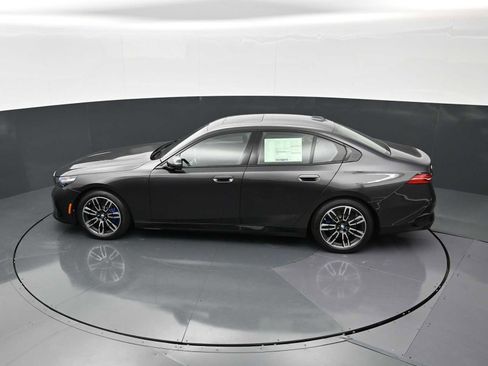 New 2026 BMW 540i xDrive AWD/4WD image 24