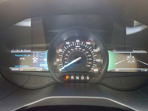 Used 2019 Ford Edge Titanium w/ Equipment Group 301A image 22