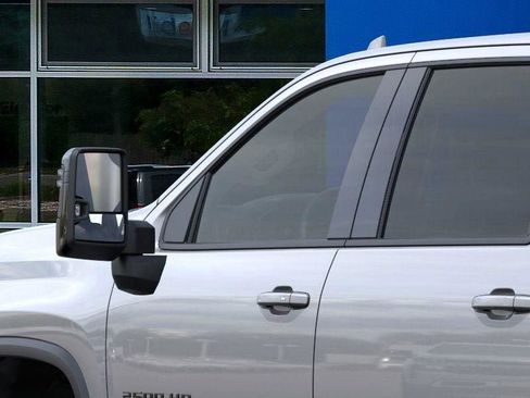 New 2026 Chevrolet Silverado 2500 LTZ image 12
